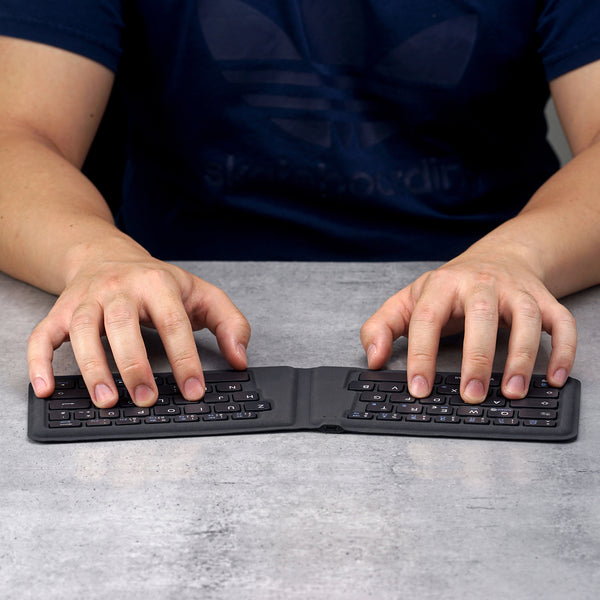 Frappe ergonomique et confortable