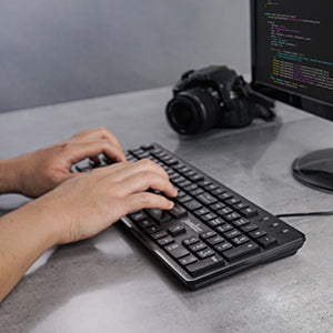 FULL-SIZE LAYOUT WITH NUMERIC KEYPAD