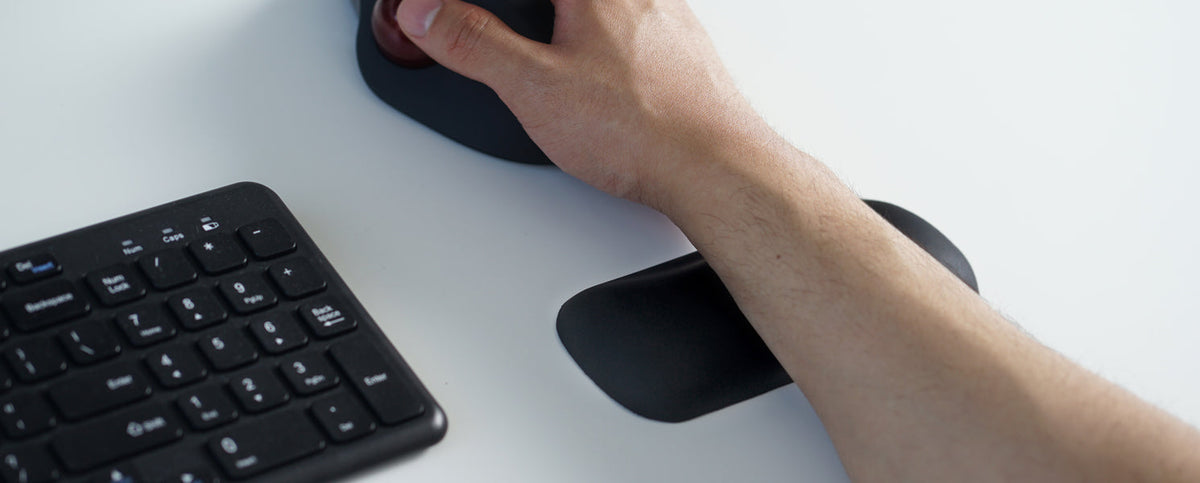 PERIPRO-101 Ergo Wrist Rest