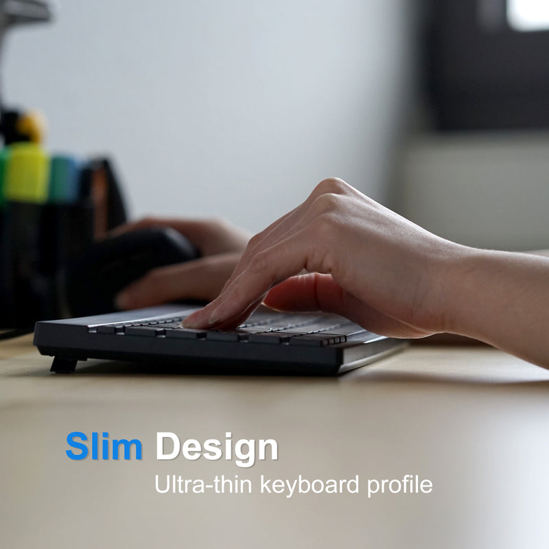 PERIBOARD-426 - Wired Mini Keyboard 70% Quiet keys is ultra-thin.